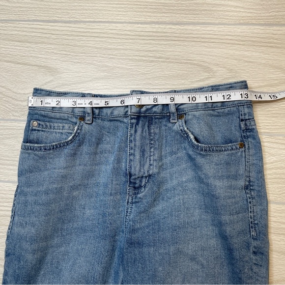 Kate Spade Straight High Waist Ooh La La
Crop Raw Hem Blue Denim Jeans Size 26 - Picture 10 of 13